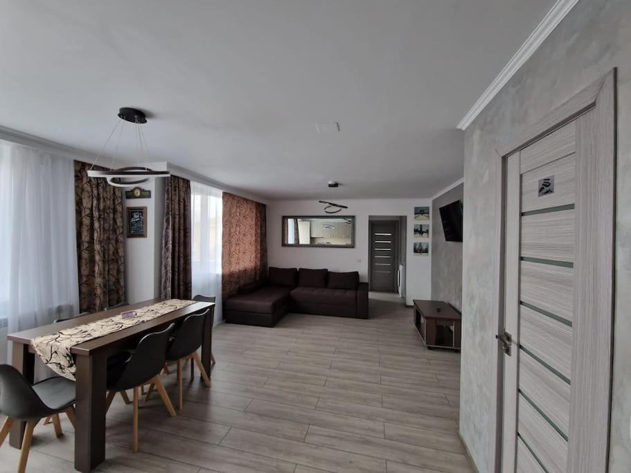 Апартаменты Delux Flat Straja-Lupeni Lupeni  Экстерьер фото